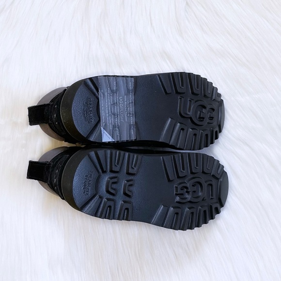 UGG Kids Hilmar CWR Waterproof Lace Up Black Suede Boots - Picture 7 of 9